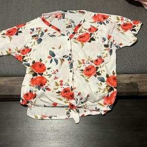 Women’s top size XL